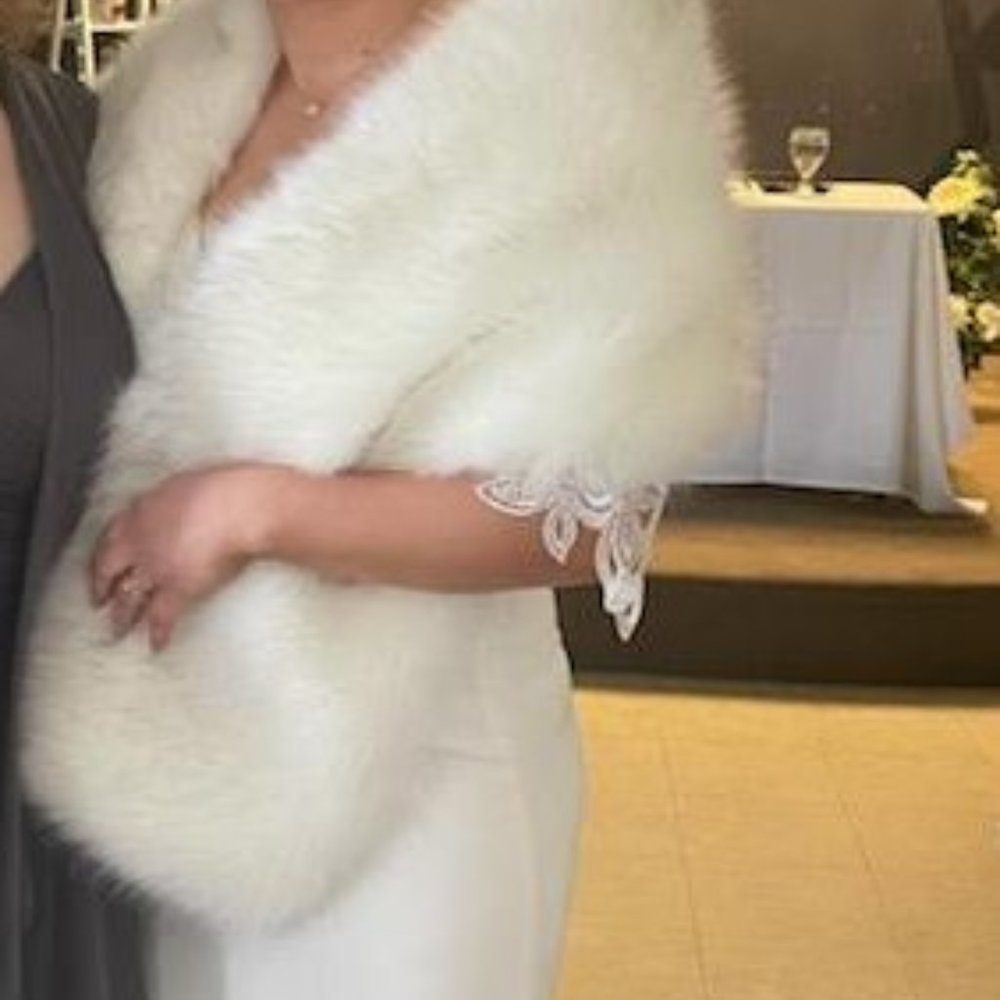 Faux Fur Wrap/ Stole/ Shawl